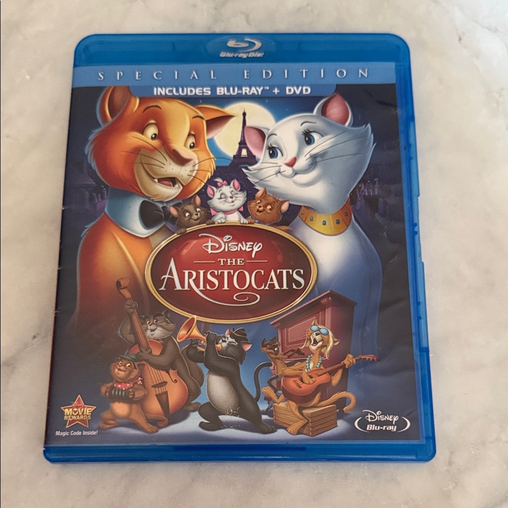 Disney The Aristocats Blu-ray + DVD in Blue Case